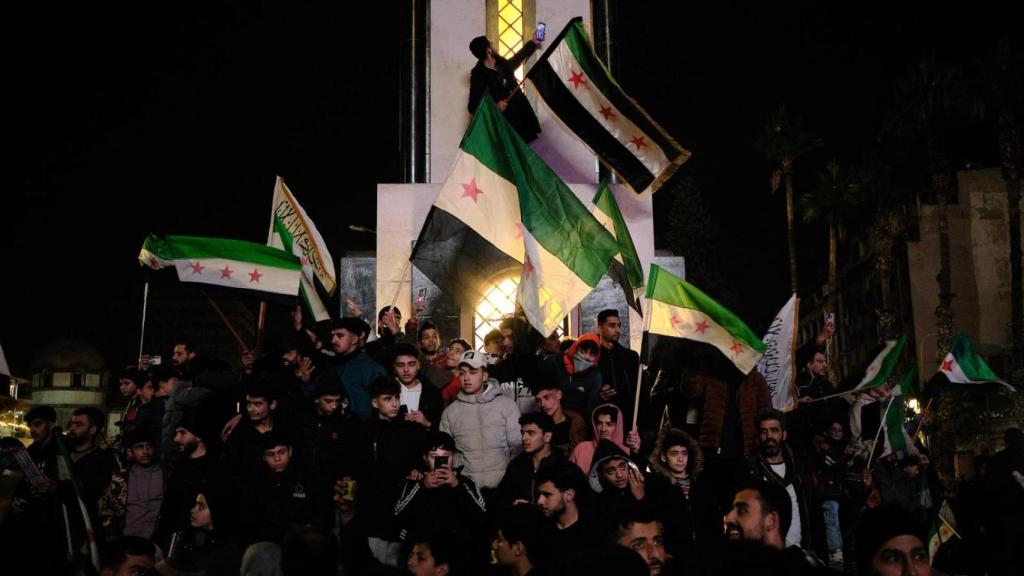 Siria, año uno tras Assad: avances inéditos, un país aún fracturado y una transición en equilibrio inestable