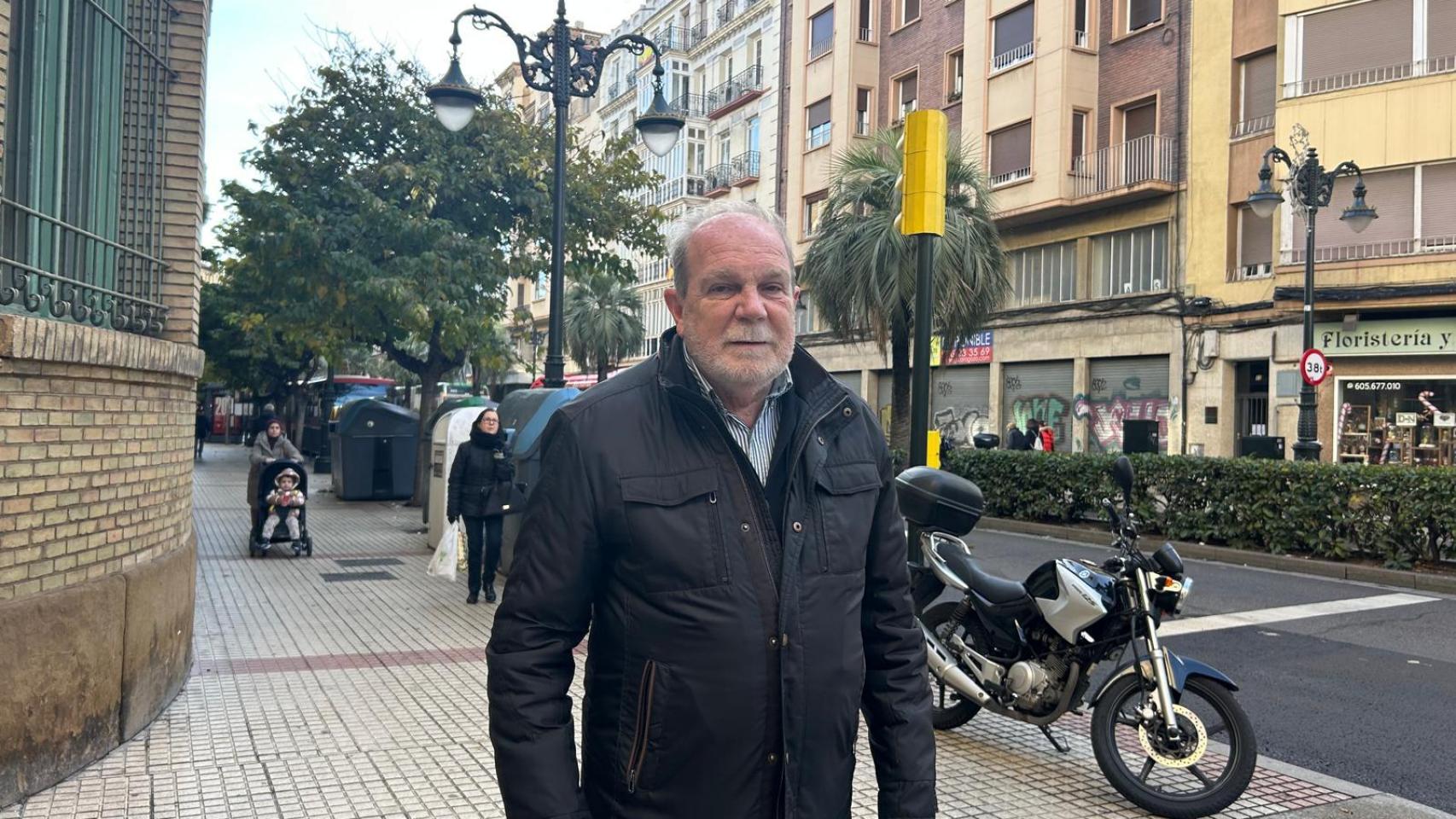 Carlos Sánchez, vecino del barrio del Gancho, en Zaragoza.