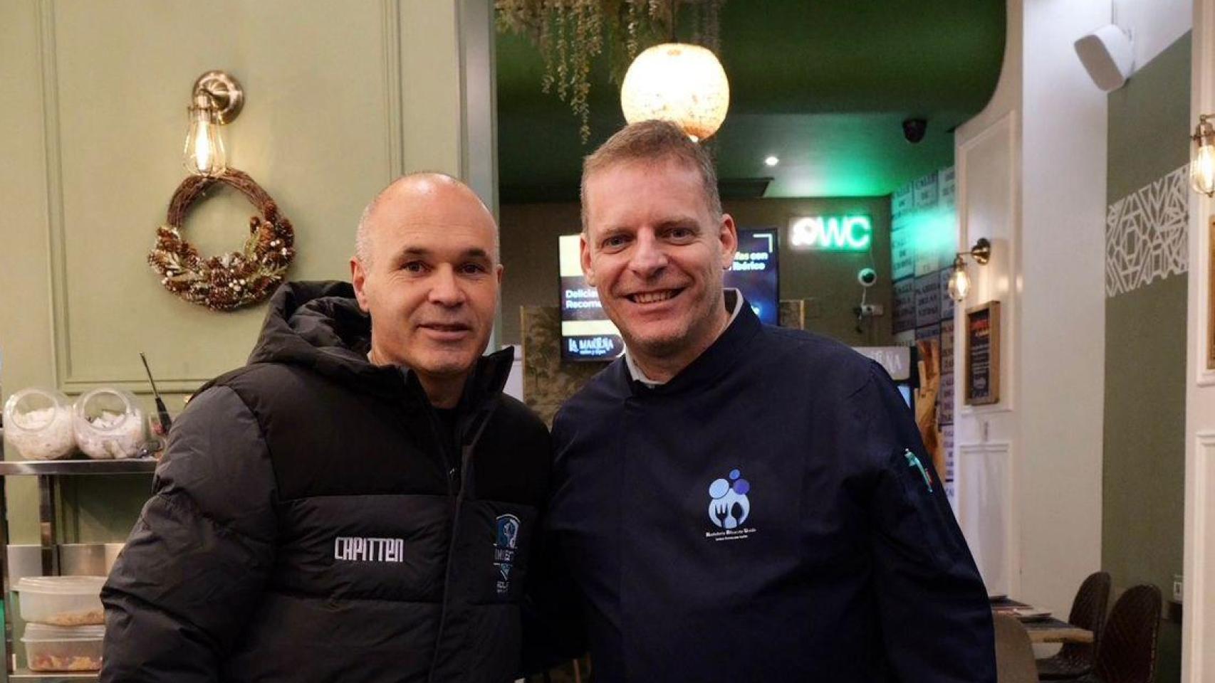 Andrés Iniesta en el restaurante La Marteña de Albacete.