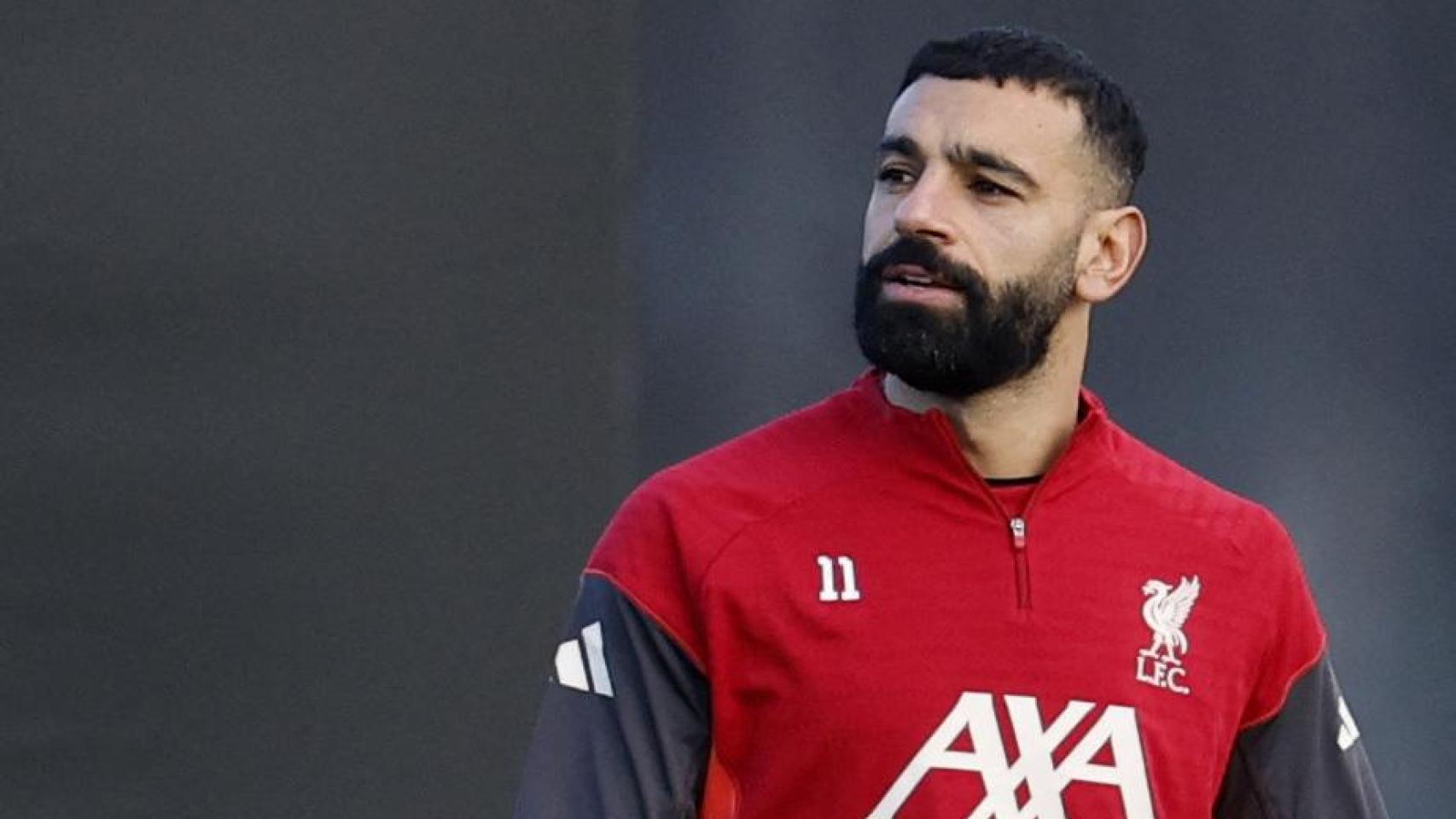 Mohamed Salah entrenando este lunes con el Liverpool