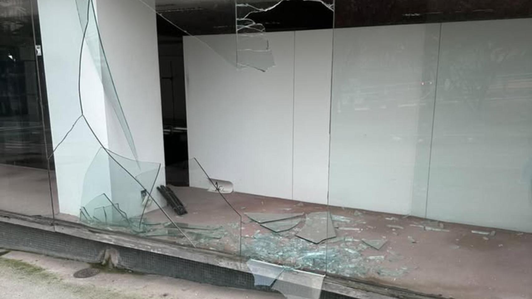 Festivo en A Coruña marcado por vandalismo y robos durante la madrugada