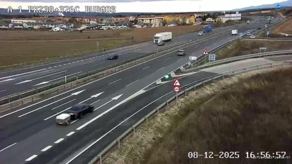 Kilómetro 238 de la autovía A-1, donde ha tenido lugar uno de los accidentes