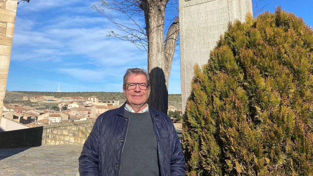 Enrique Salueña Mateo, alcalde de Fuendetodos.