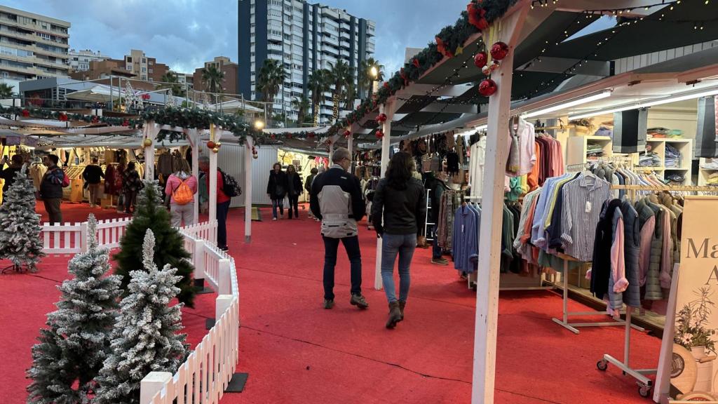 Mercadillo navideño de Muelle Uno.