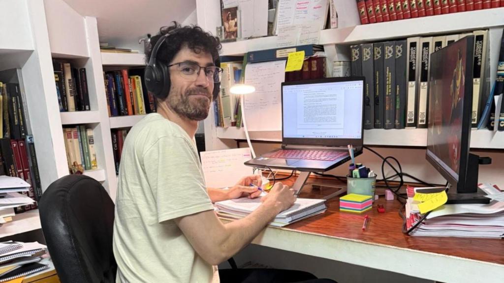 Juan Pallaruelo (33), opositor zaragozano: Hay algún día que digo '¿Qué estoy haciendo?', no tienes garantía de aprobar