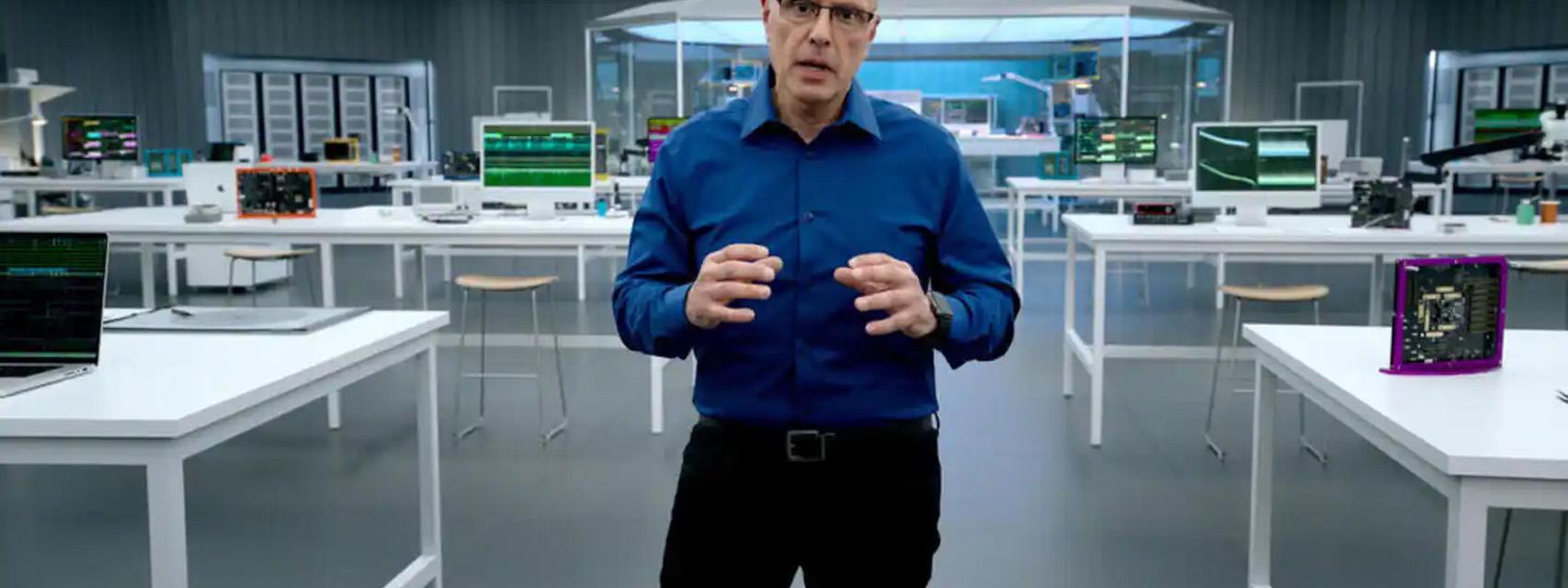 Johny Srouji, directivo de Apple, en una presentación.