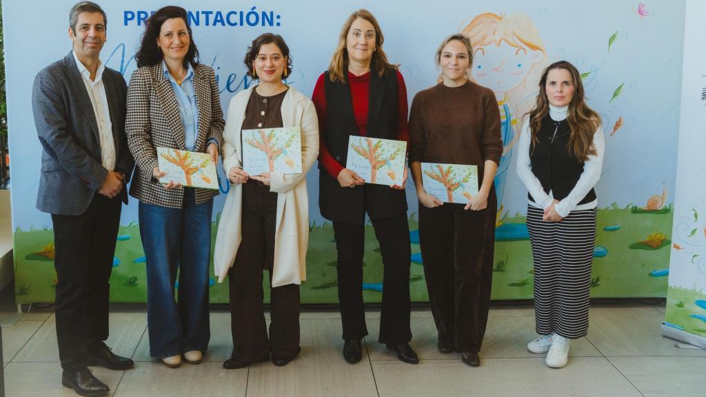 Un momento de la presentación del cuento solidario Mi viento interior.