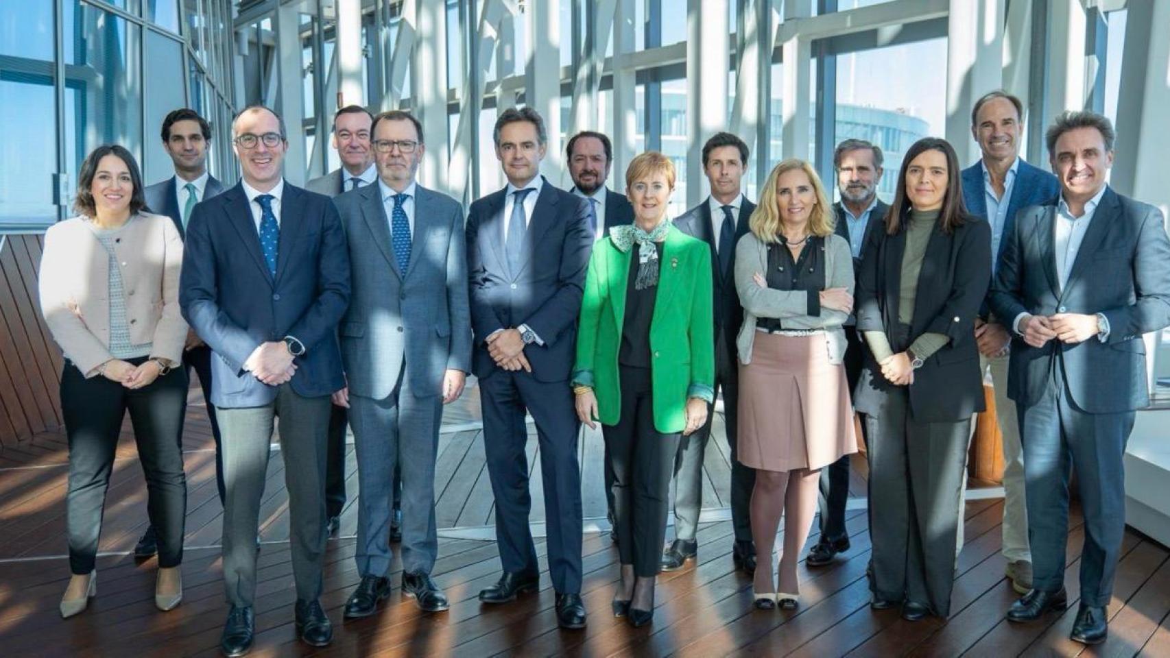 Miriam Alvarez, Jorge Losada, Jorge Sainz, Fernando Casas, Cándido Pérez Serrano, Fernando Cuñado, Natán Diaz, Arantxa Tapia, Alejandro Zafra, Belén Díaz, Joaquín Castellón, Ana Sabiote, Marc Martínez y Miguel Angel Faura.