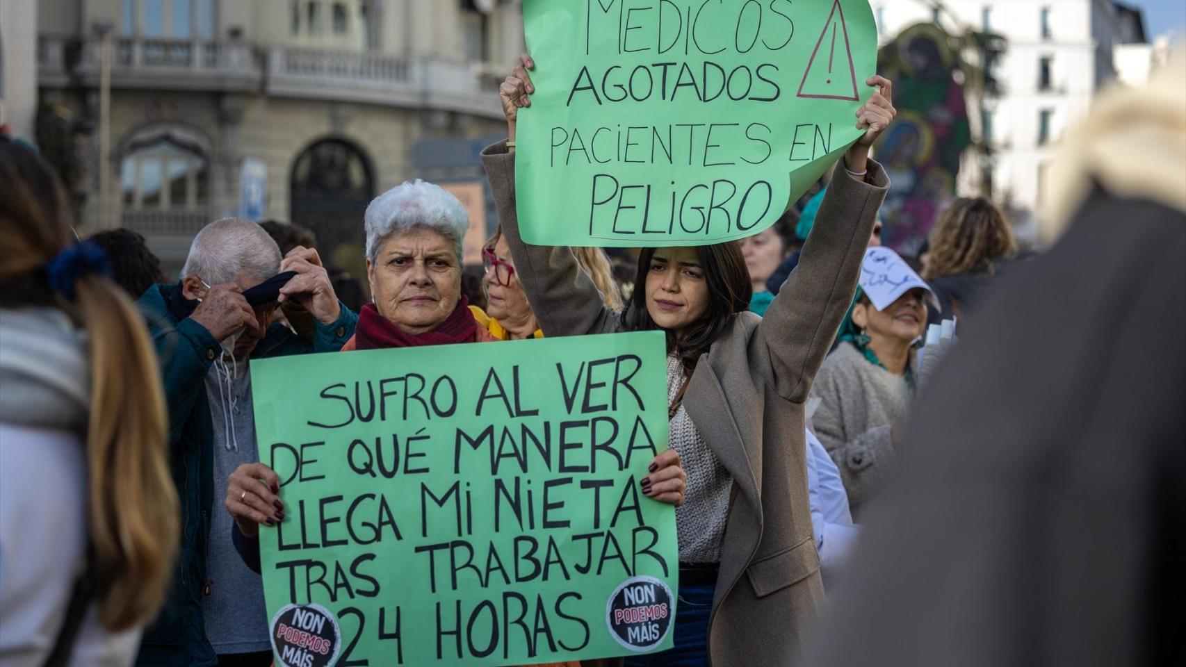 Tercera huelga nacional de médicos, en imágenes