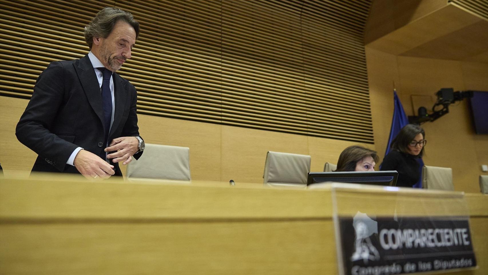 José Manuel Cuenca en la comisión del Congreso. Jesús Hellín / Europa Press