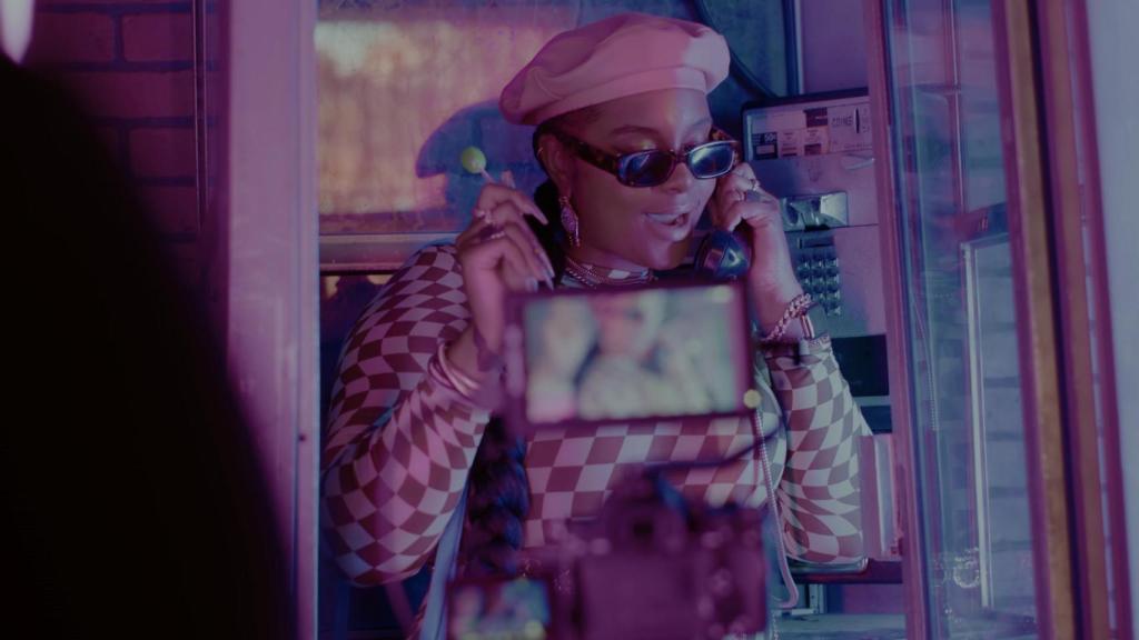 Fotograma de 'Minted', de Nicholas Bruckman.