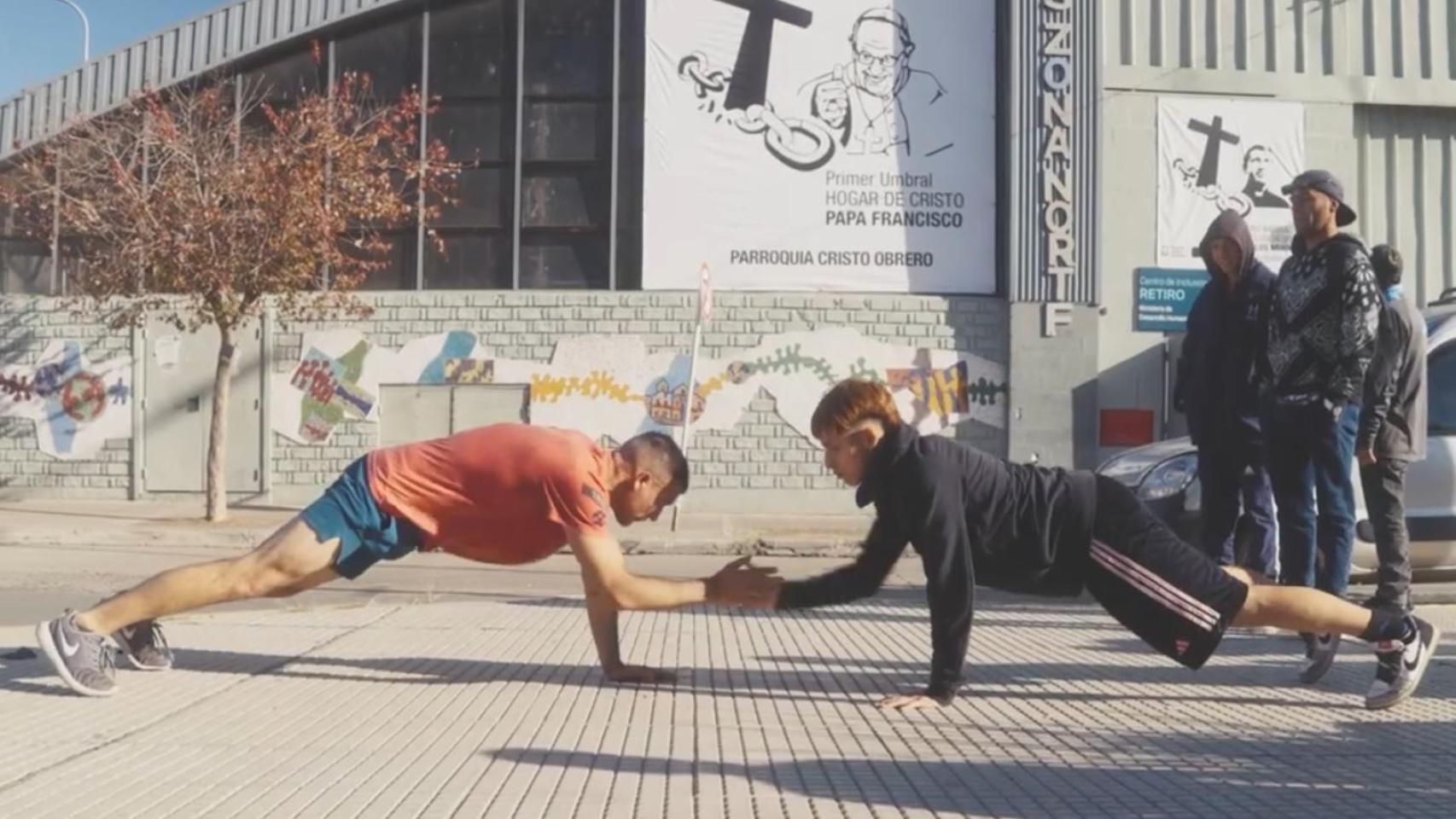 Fotograma de la pieza, producida por la OEI y El Rugido Producciones.