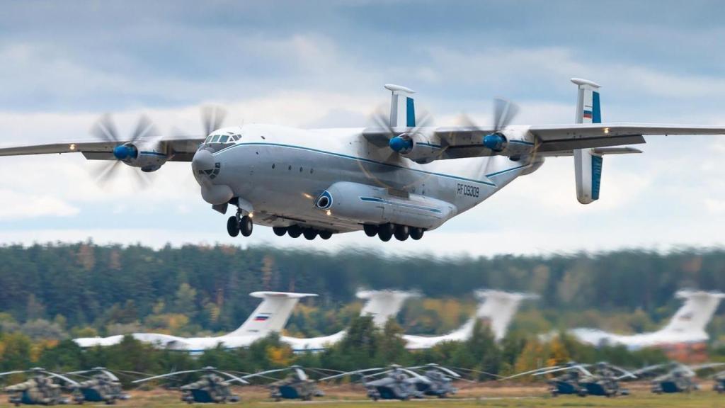 Imagen de archivo de un avión An-22 Antónov.