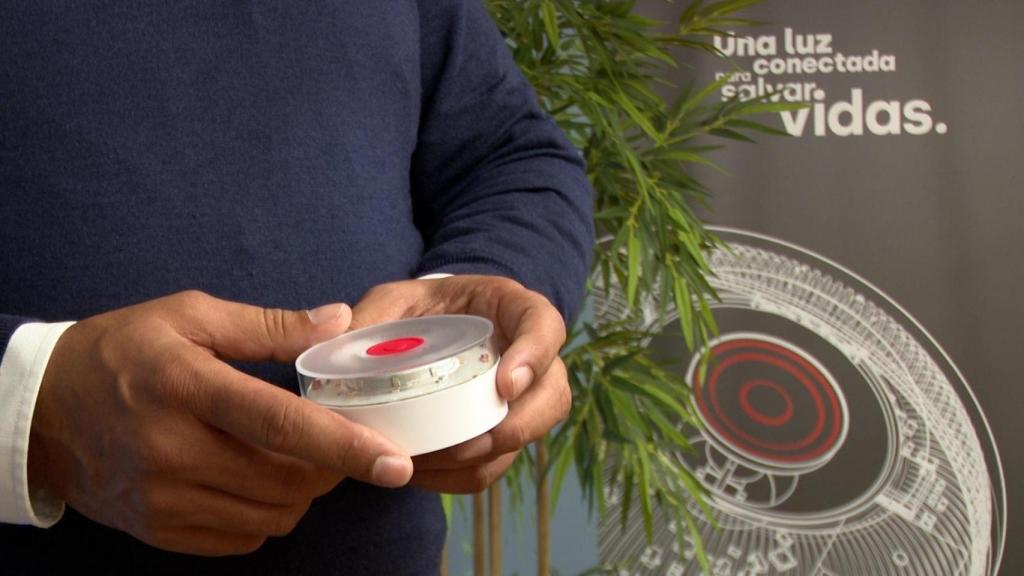 Jorge Torre y Jorge Costas crearon la baliza V16.