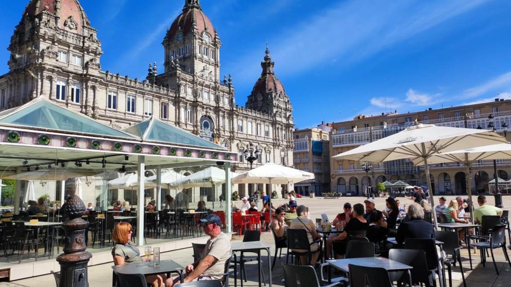 Terrazas de la plaza de María Pita de A Coruña.