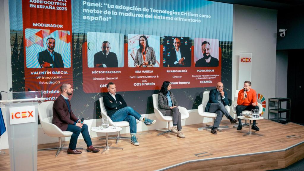 Responsables del ICEX y de Eatable Adventures, en la reciente presentación del informe.