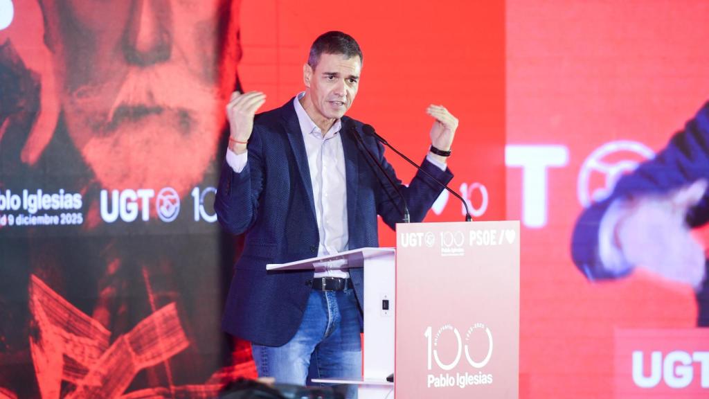 El presidente del Gobierno, Pedro Sánchez, interviene durante el acto conmemorativo por el centenario de la muerte de Pablo Iglesias Posse.