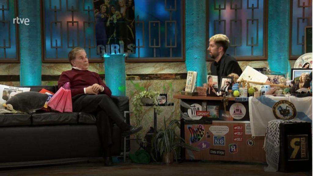 De izquierda a derecha: Pedro Ruiz, presentador, y David Broncano.