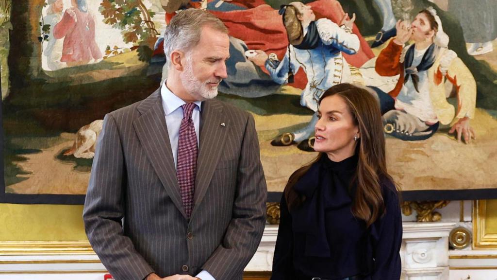 Felipe VI y Letizia en la reunión del Patronato del Instituto Cervantes.