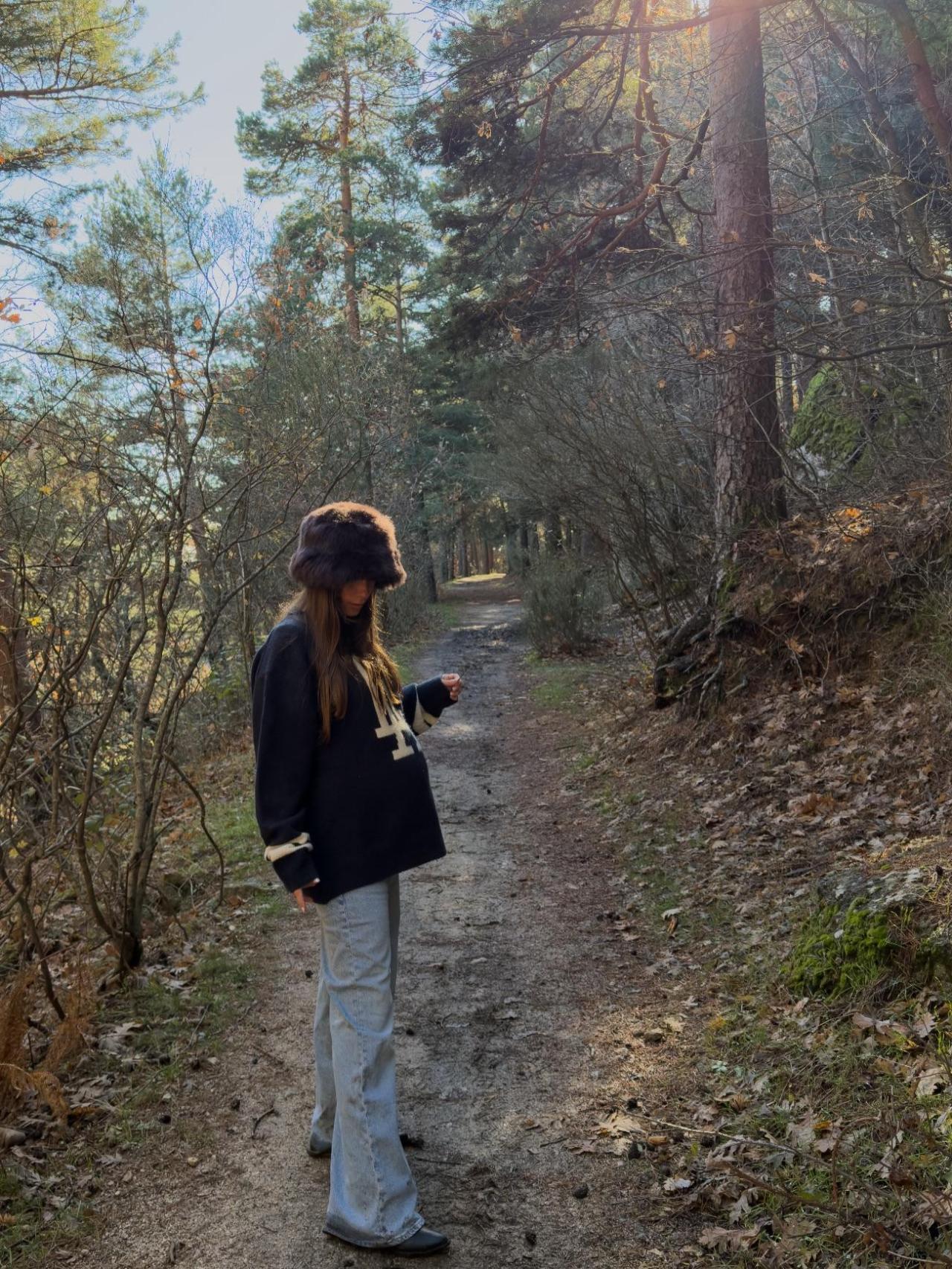 El 'look' cómodo y en tendencia de María Pombo en la recta final de su embarazo.