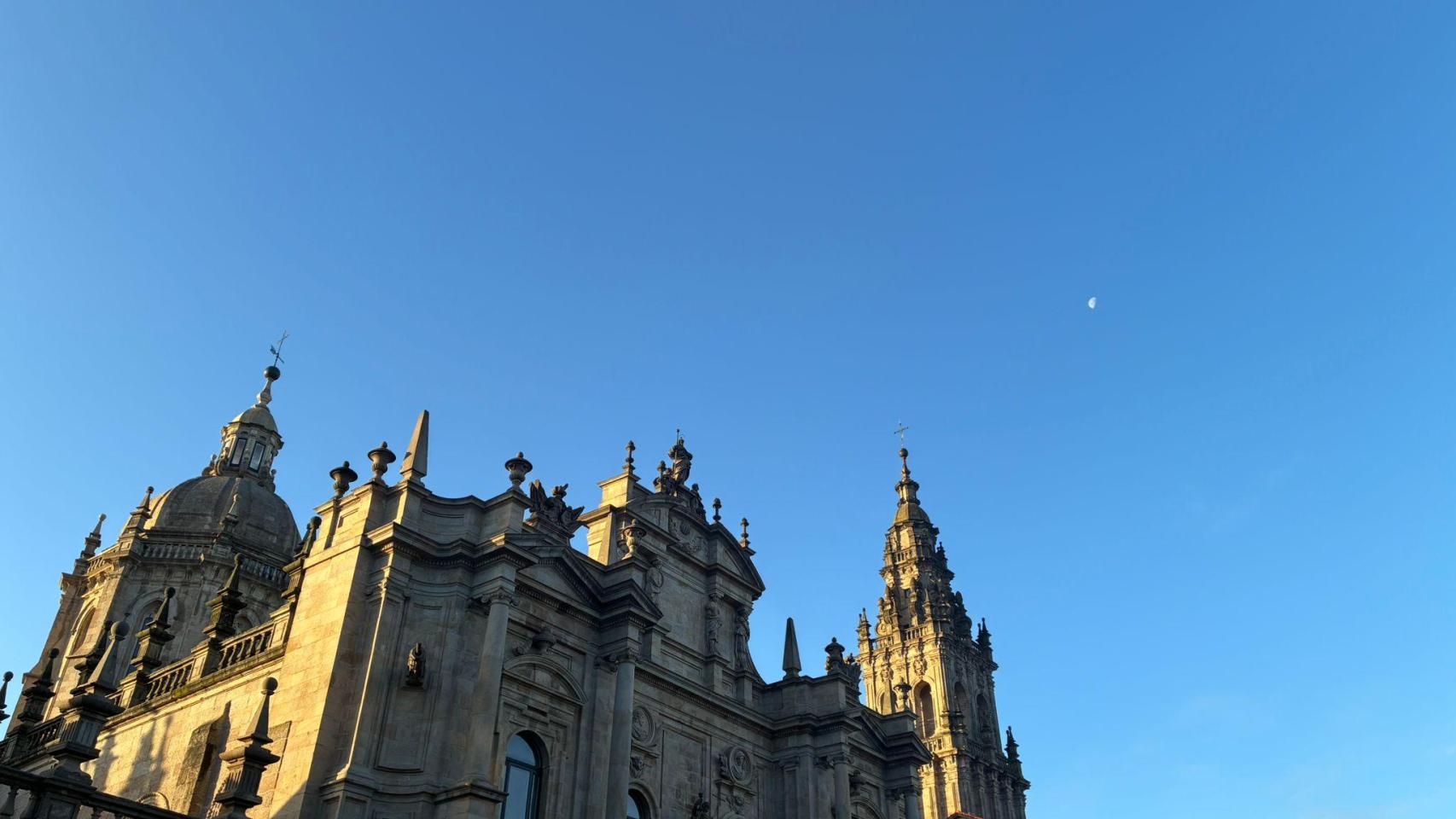 Tras una jornada en alerta, Santiago de Compostela tendrá cielos despejados