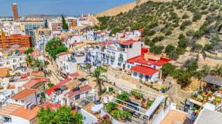 Alicante, la tercera provincia con mayor número de compraventas de vivienda durante los últimos doce meses