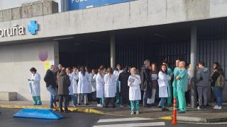 Huelga de médicos en el CHUAC