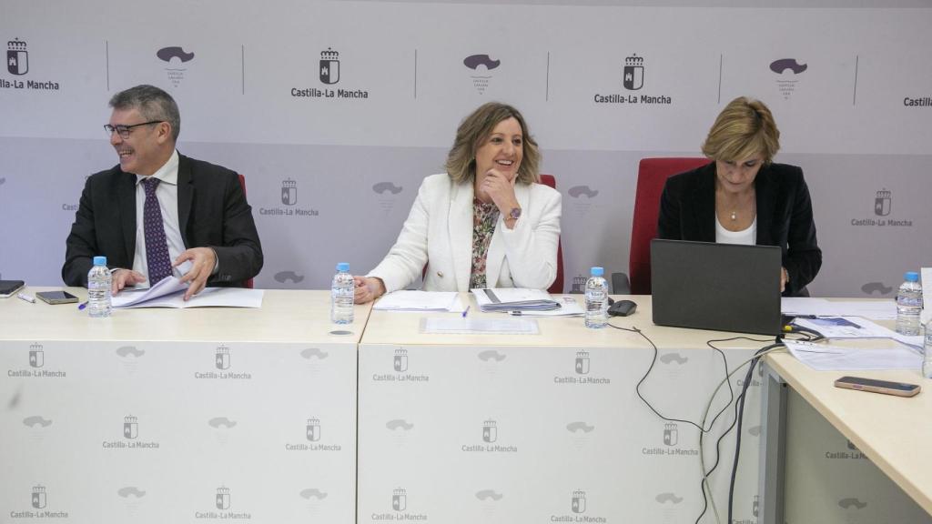 La consejera de Economía, Empresas y Empleo, Patricia Franco, preside el Consejo de Administración del Instituto de Promoción Exterior de Castilla-La Mancha, en la sede del IPEX.