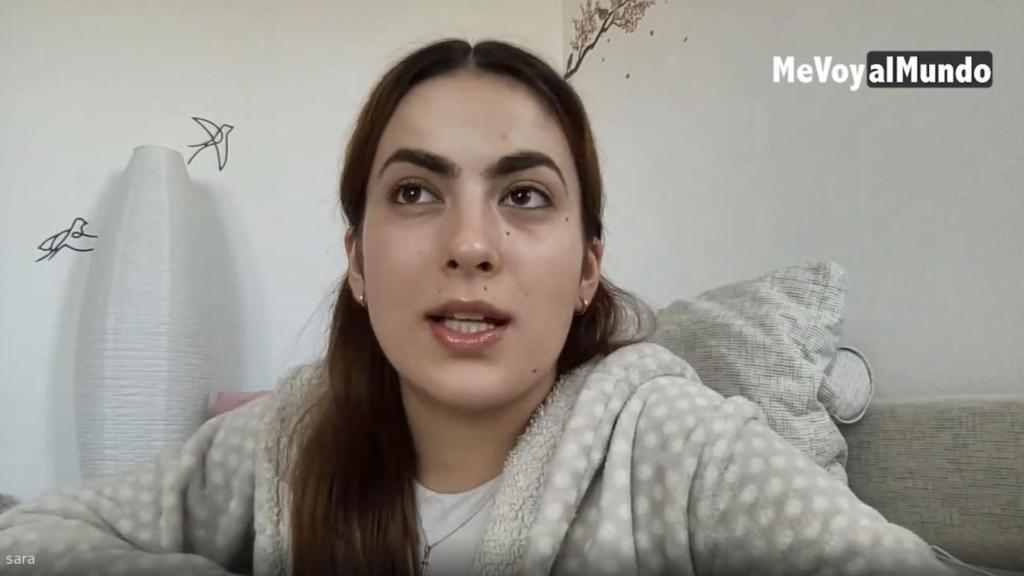 Sara, joven trabajando en Suiza.