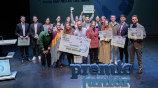 El ganador y los finalistas del Premio Junior del IMFE en Málaga.