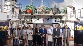 La viguesa Pereira celebra los 20 años de su recetario Cocina de Abordo de la mano de Javier Olleros