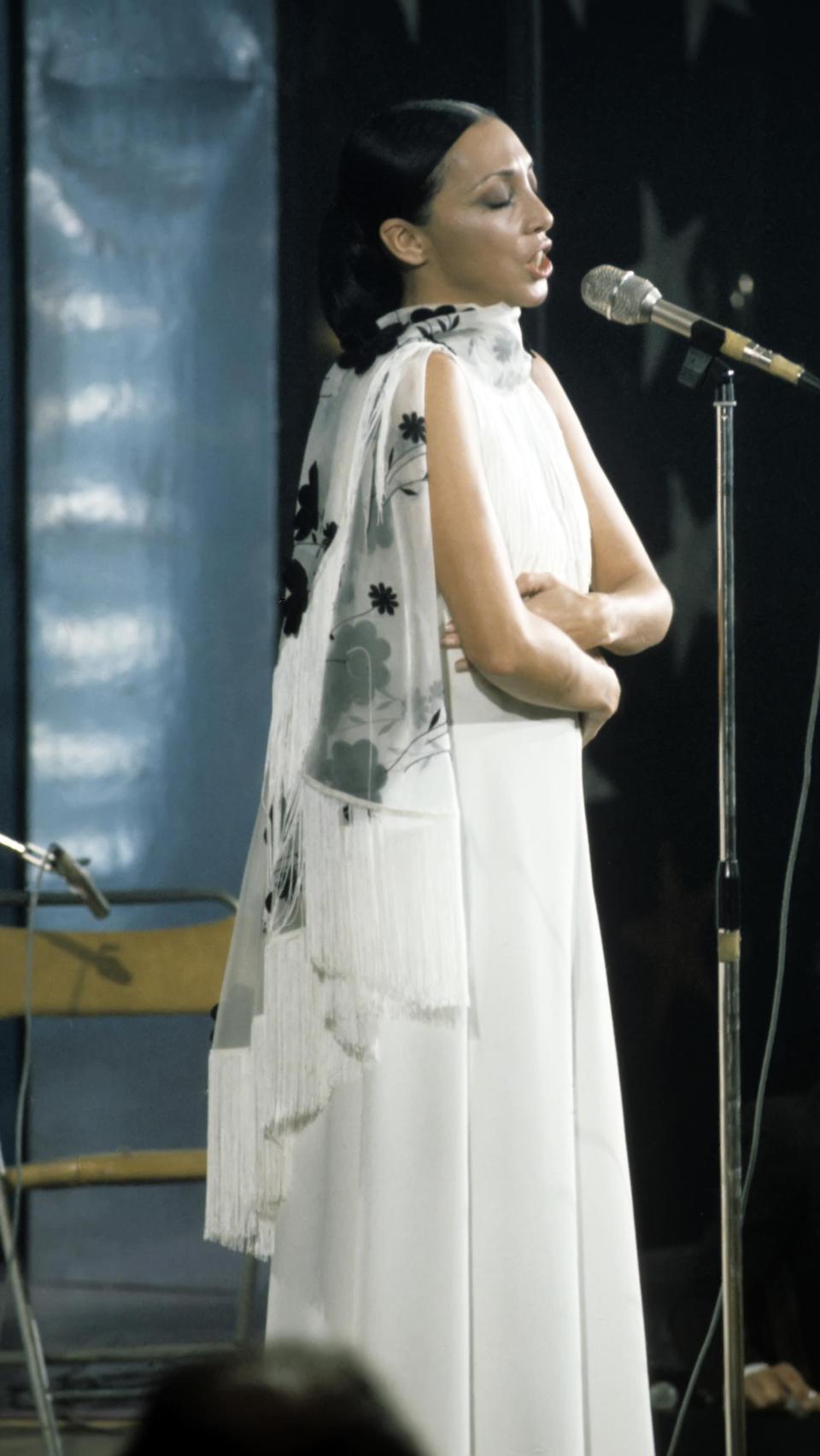 Betty Missiego nació en Lima (Perú) y se trasladó a España en 1968.