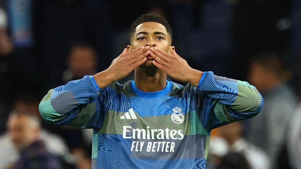 Jude Bellingham, en el calentamiento.