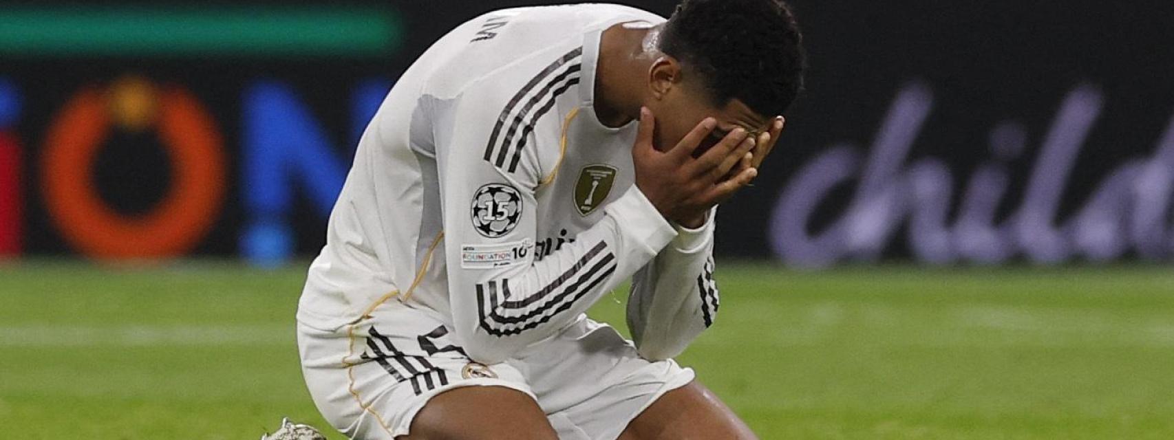 Jude Bellingham se lamenta tras la derrota ante el City.