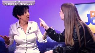 El tenso momento entre Lourdes (izq.) y Lucía (der.) en 'El diario de Jorge'