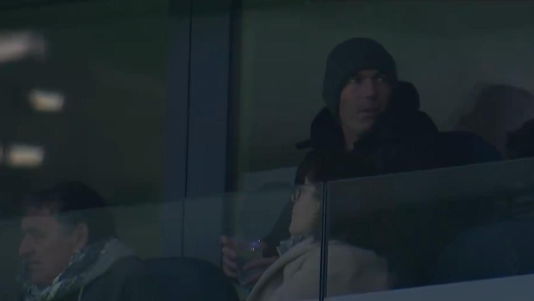 Zidane, presente en el Santiago Bernabéu durante el Real Madrid - Manchester City