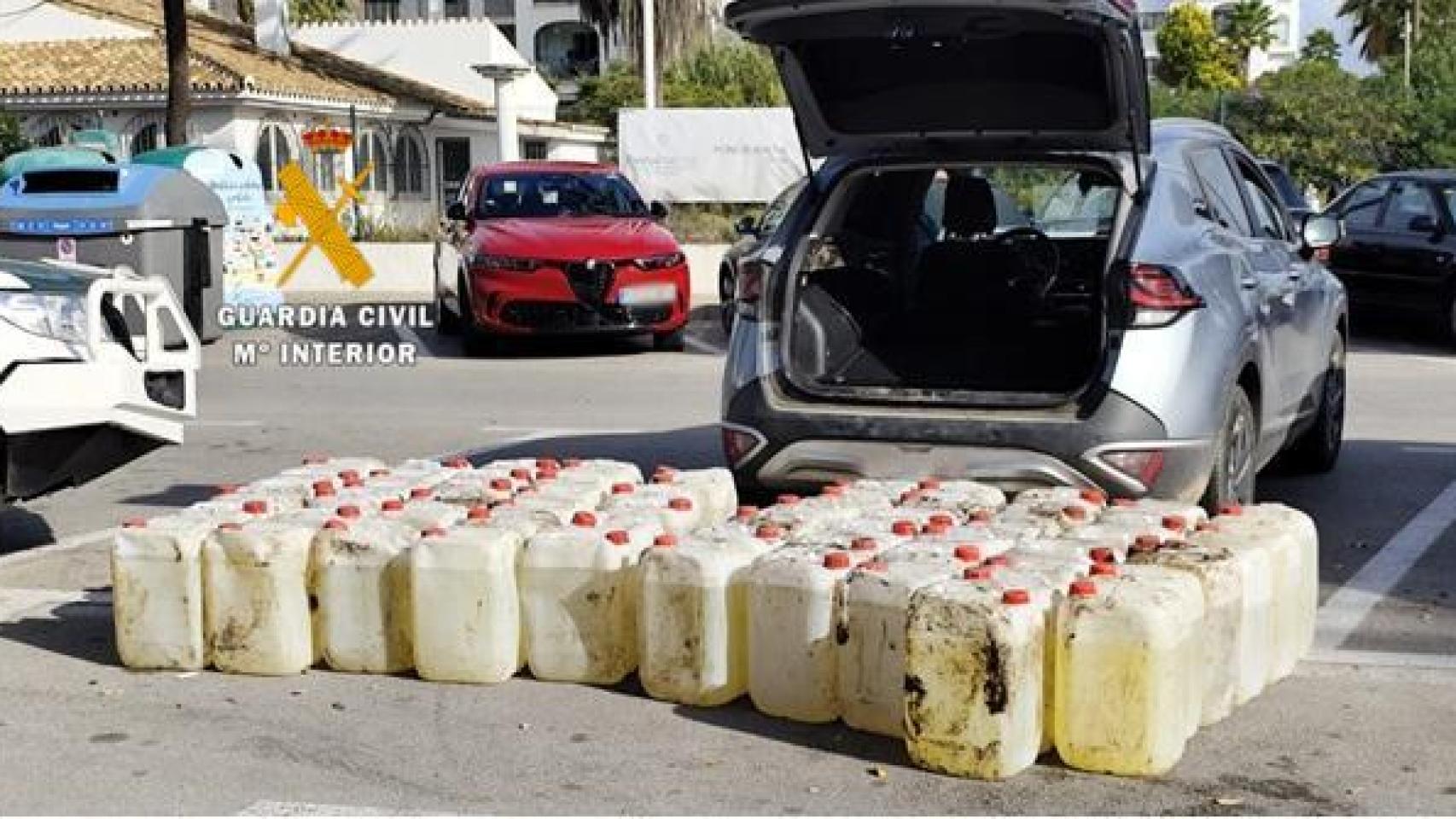 El material incautado.