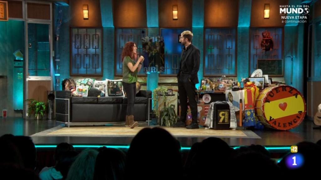 Una experta matiza las explicaciones de 'La Revuelta' sobre el VIH.