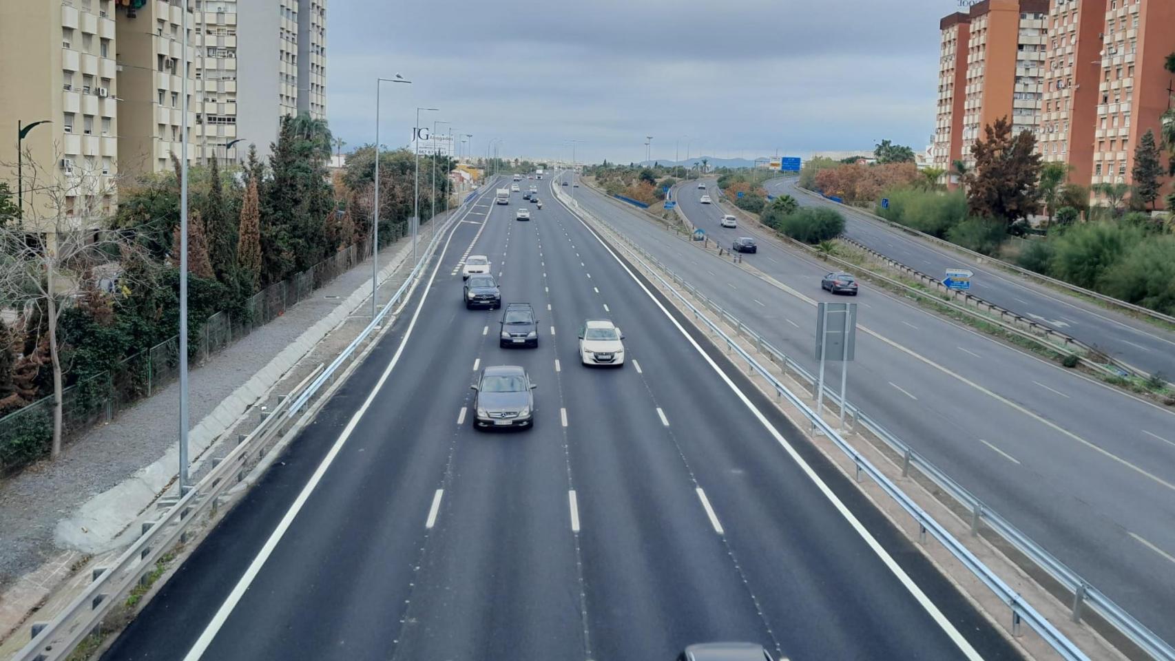 El carril bus-VAO de entrada a Málaga por la A-357.