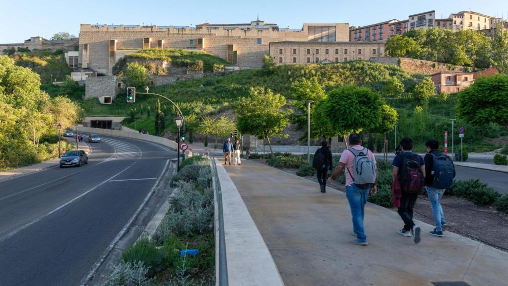 Las dársenas de Safont y las escaleras mecánicas, una de las principales puertas de entrada al Casco Histórico.
