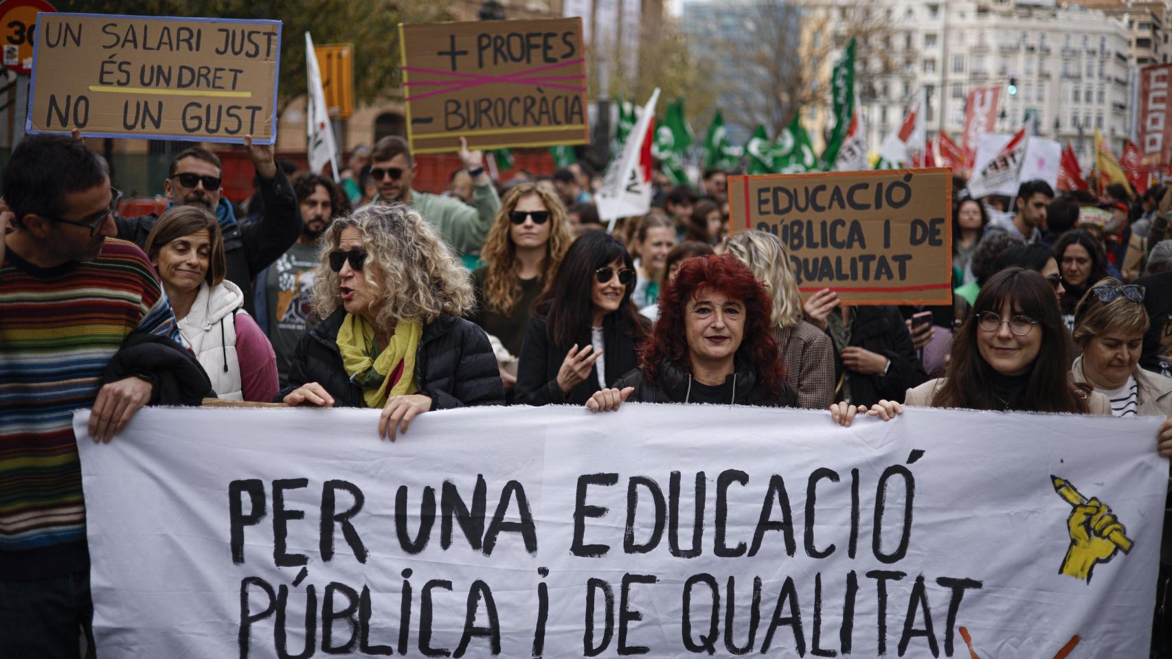Huelga general en el sistema educativo público no universitario de la Comunitat Valenciana. Efe / Biel Aliño