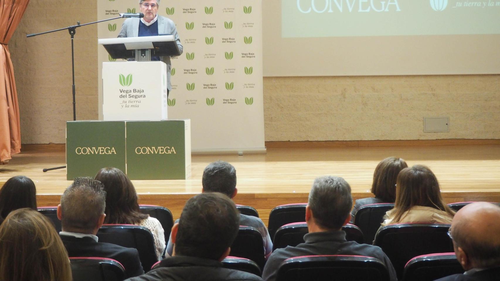 Carlos Pastor, presidente de Convega, ayer durante la presentación del Plan de Marketing Turístico.