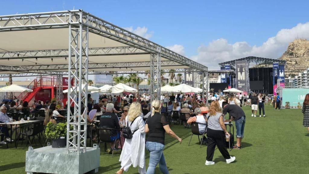 Instalaciones de El Muelle Live, en el Puerto de Alicante, donde se instalará Navalia.