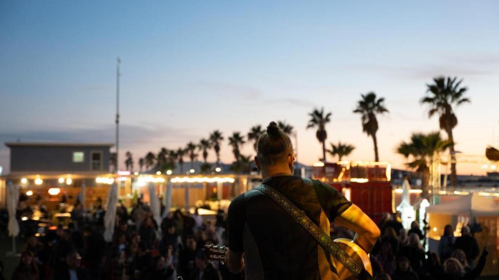 Música en El Muelle Live de Alicante.