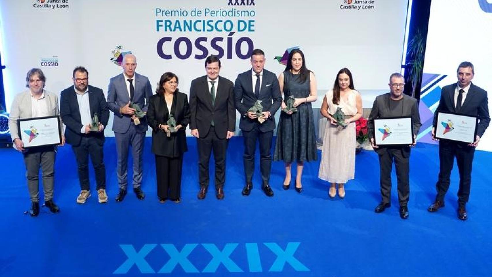 El presidente de la Junta de Castilla y León, Alfonso Fernández Mañueco, preside el acto de entrega de la XXXIX edición de los Premios de Periodismo ‘Francisco de Cossío’.