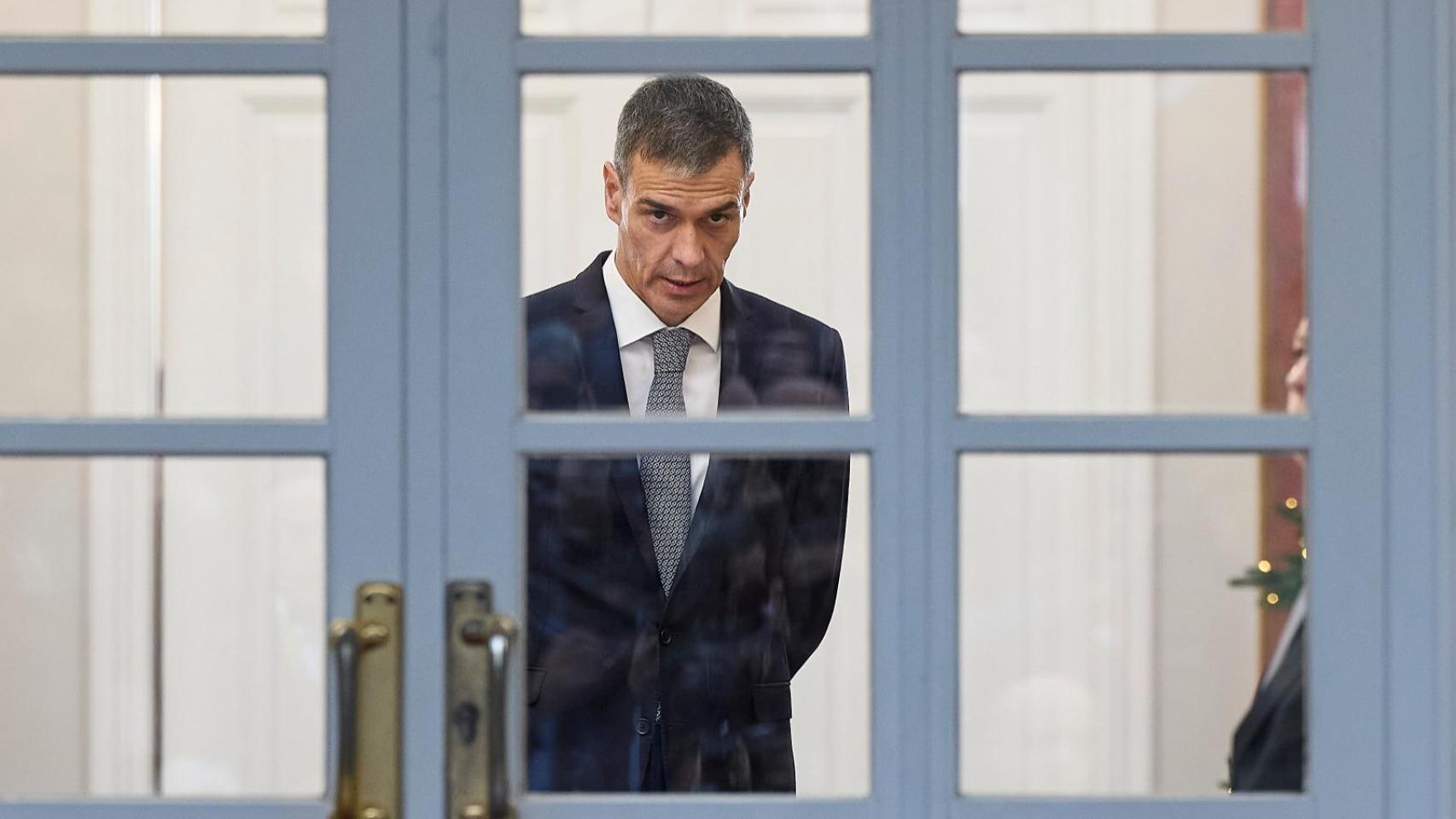 Sánchez, el miércoles, antes de recibir al presidente de Palestina, Abbas, en el Palacio de la Moncloa.