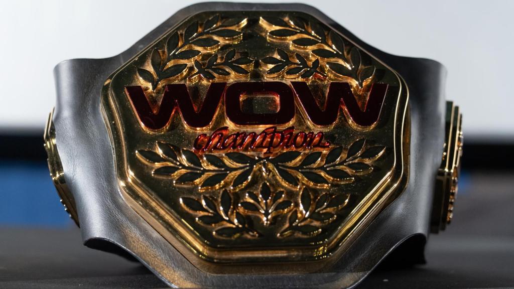 Uno de los cinturones de campeón de WOW