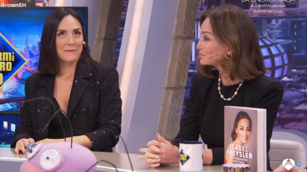 Tamara Falcó e Isabel Preysler durante la tertulia de 'El Hormiguero'