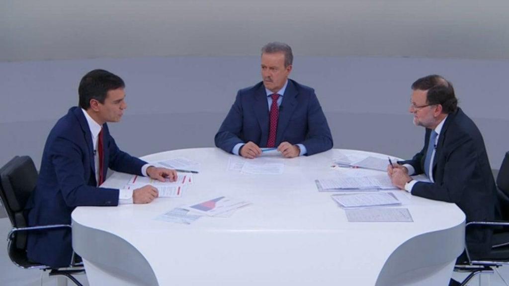Pedro Sánchez y Mariano Rajoy, en el debate celebrado el 14 de diciembre de 2015, moderado por Campo Vidal.