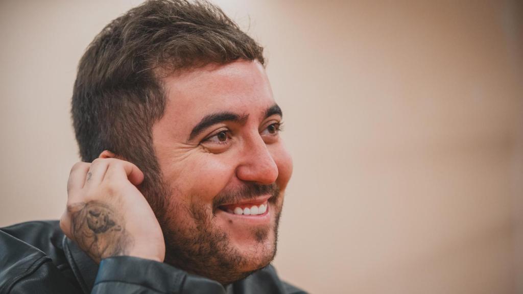 Beret durante la entrevista.